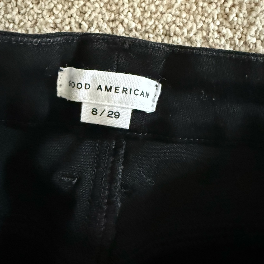 Good American  Skinny Black Distressed Crop Jeans Size 8 - Picture 3 of 6